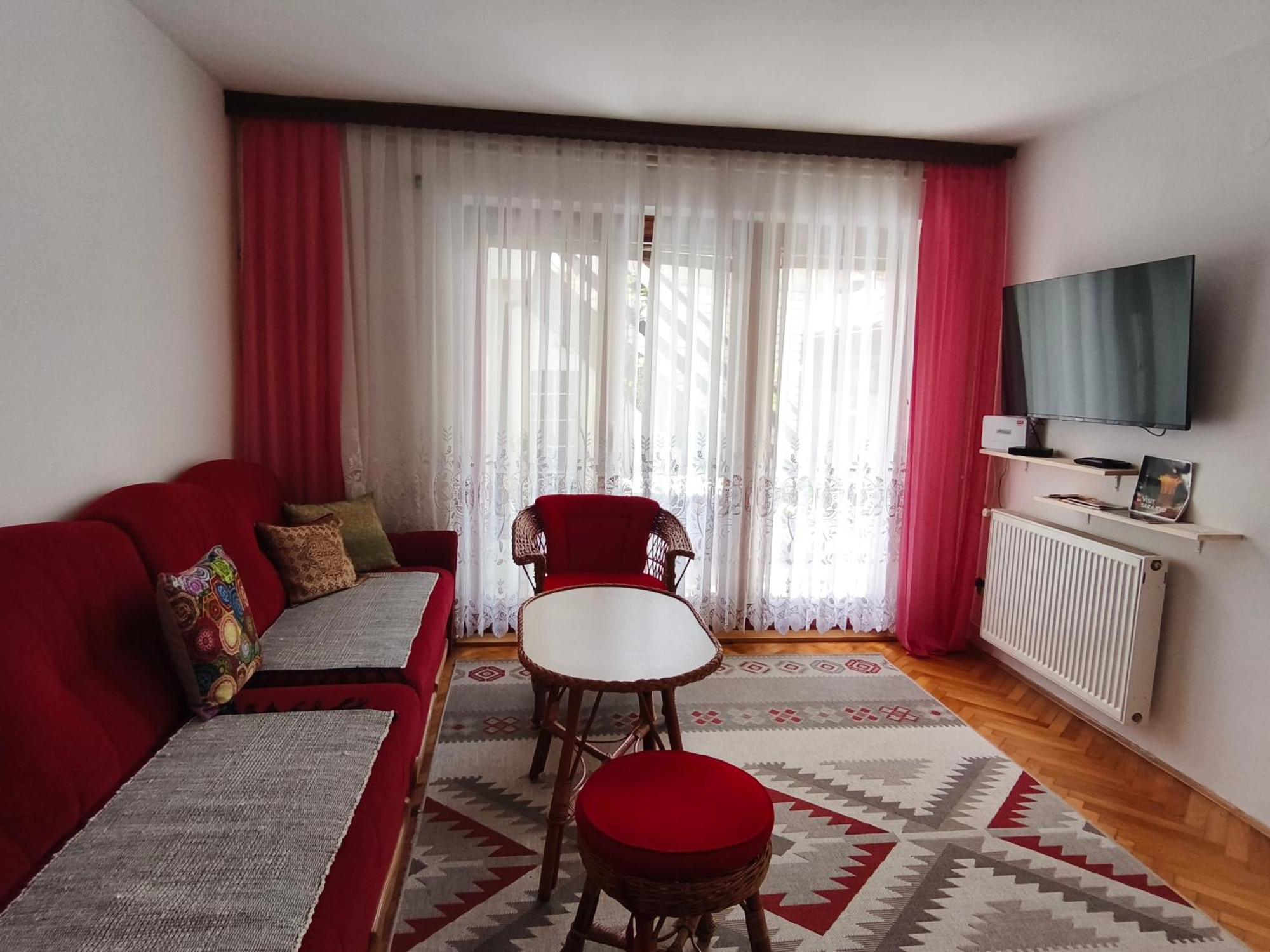 Yasmin Apartment Sarajevo Exterior photo